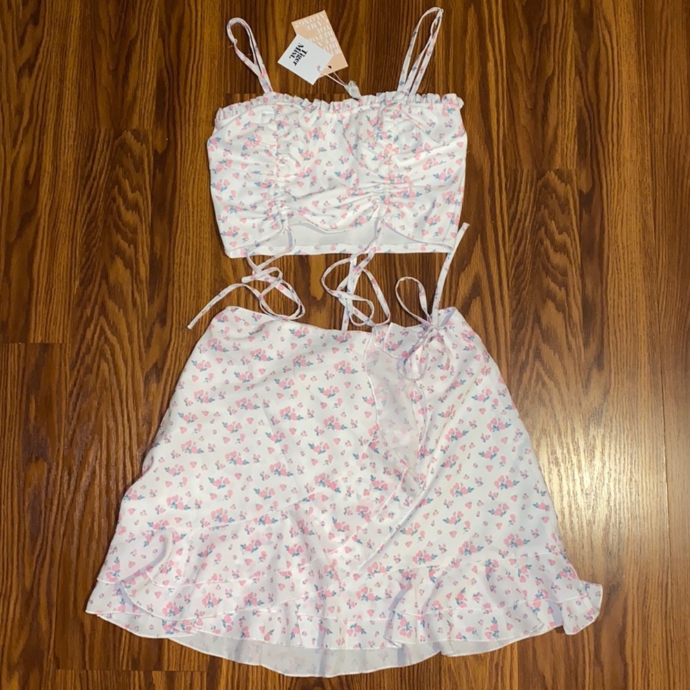 NWT Tiger Mist Set 🤍